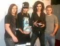 poze - luau premii....:) :D - Tokio Hotel