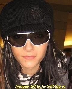 poze cu bill kaulitz - ce drcu nu se pun - Bill